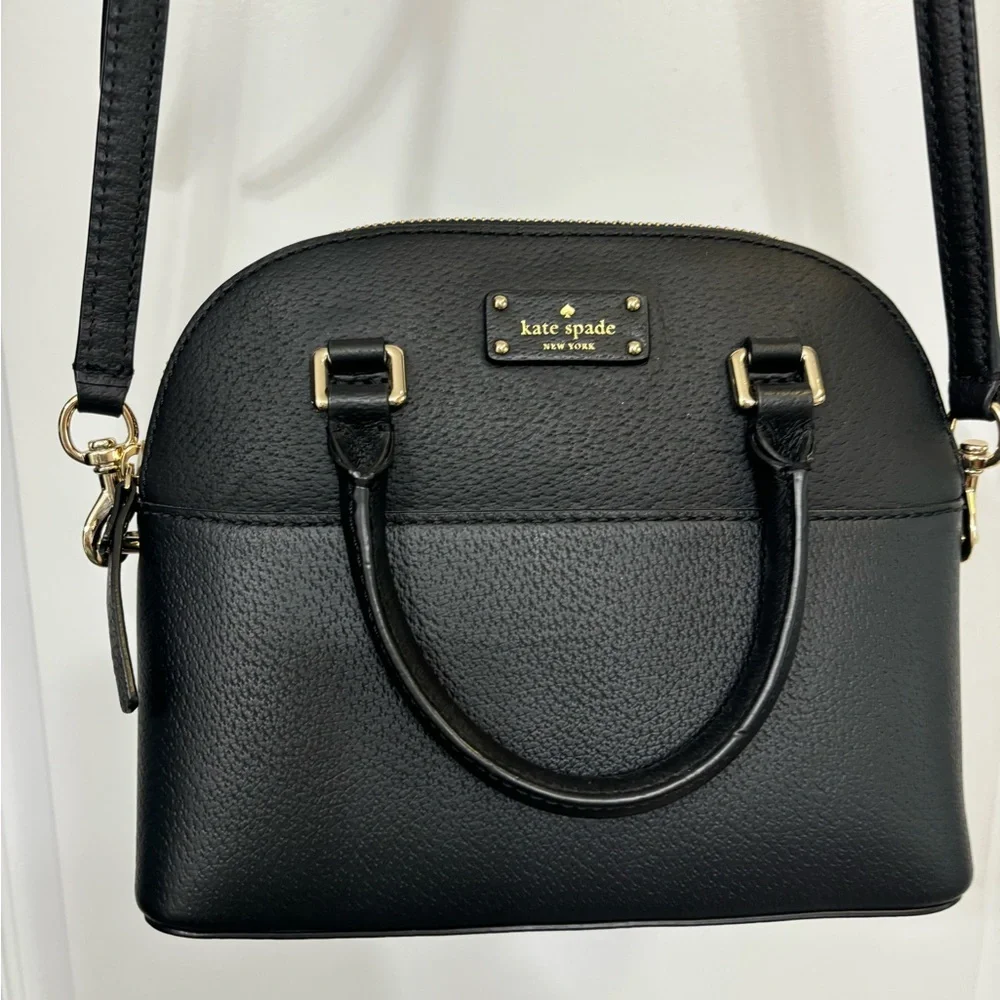 Kate spade crossbody - Picture 1 of 4